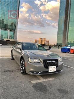 كرايسلر 300